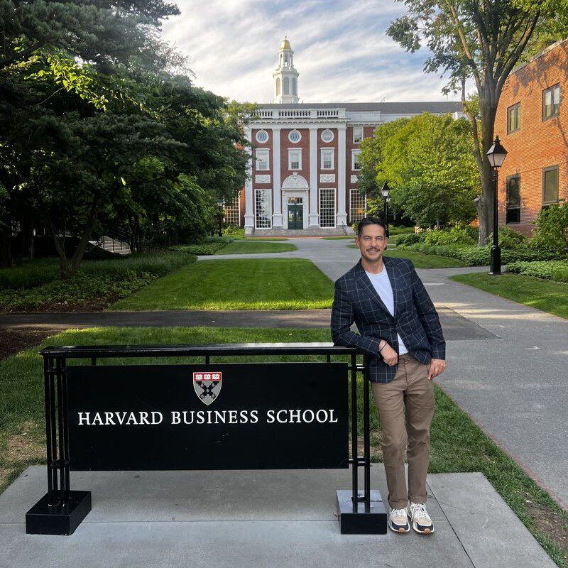 Director Beto Yarce shares learnings from Young American Leaders Program